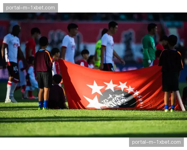 广州龙狮主场观众破纪录，球迷文化成联赛新名片